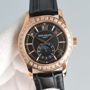 Patek Philippe Nautilus 5205G-013 Super Clone Luxury Replica Watch 1085753491 - front view | Nautilus