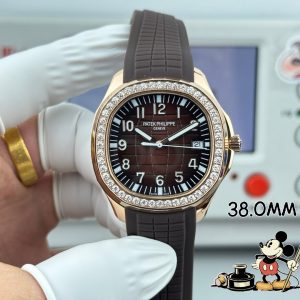 Luxury Patek Philippe Aquanaut Super Clone Watch for Women | 1:1 Replica 1133273700 - front view