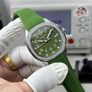 Premium Patek Philippe Aquanaut Super Clone Watch with Cash on Delivery 1135445331 - side view