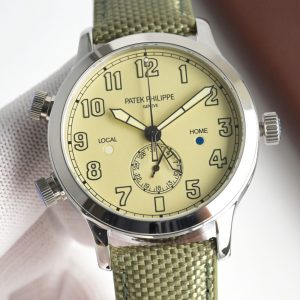 Premium Patek Philippe Aquanaut 5524G Super Clone & Luxury Replica Watch 1132587247 - side view | Aquanaut