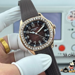 Patek Philippe Aquanaut 1:1 Super Clone Watch for Women | 38.8mm 1133273713 - side view | Aquanaut