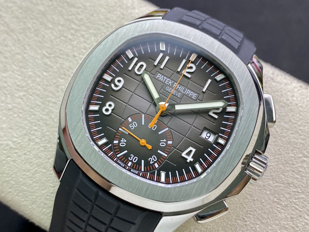 2-91.jpg Patek Philippe Aquanaut Super Clone Watch | Luxury Replica Cash on Delivery 1099202860 - interior view | Aquanaut