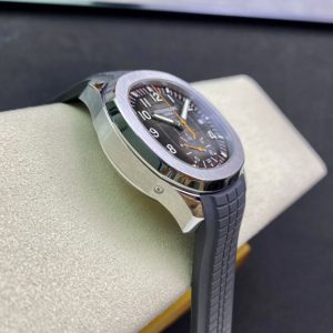 Patek Philippe Aquanaut Super Clone Watch | Luxury Replica Cash on Delivery 1099202860 - close-up | Aquanaut
