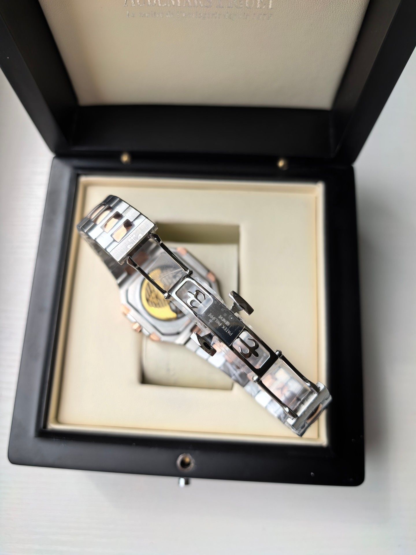7-346.jpg Patek Philippe Cubitus 5821 1:1 Super Clone Watch with Full Kit 1142336707 - macro shot | Cubitus